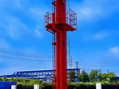 फोम मॉनिटर टॉवर